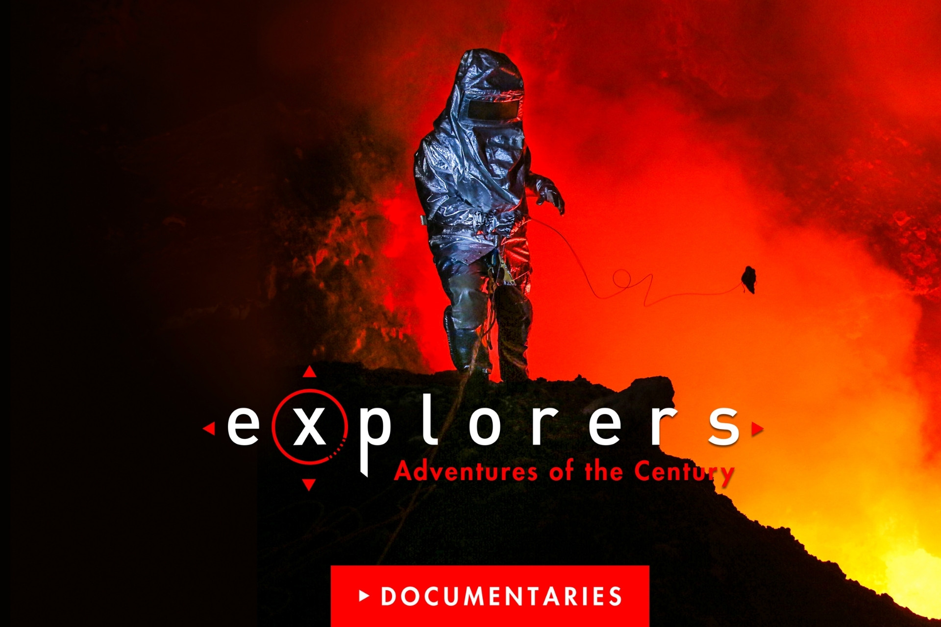Person im Schutzanzug vor Lava mit "explorers" Logo.