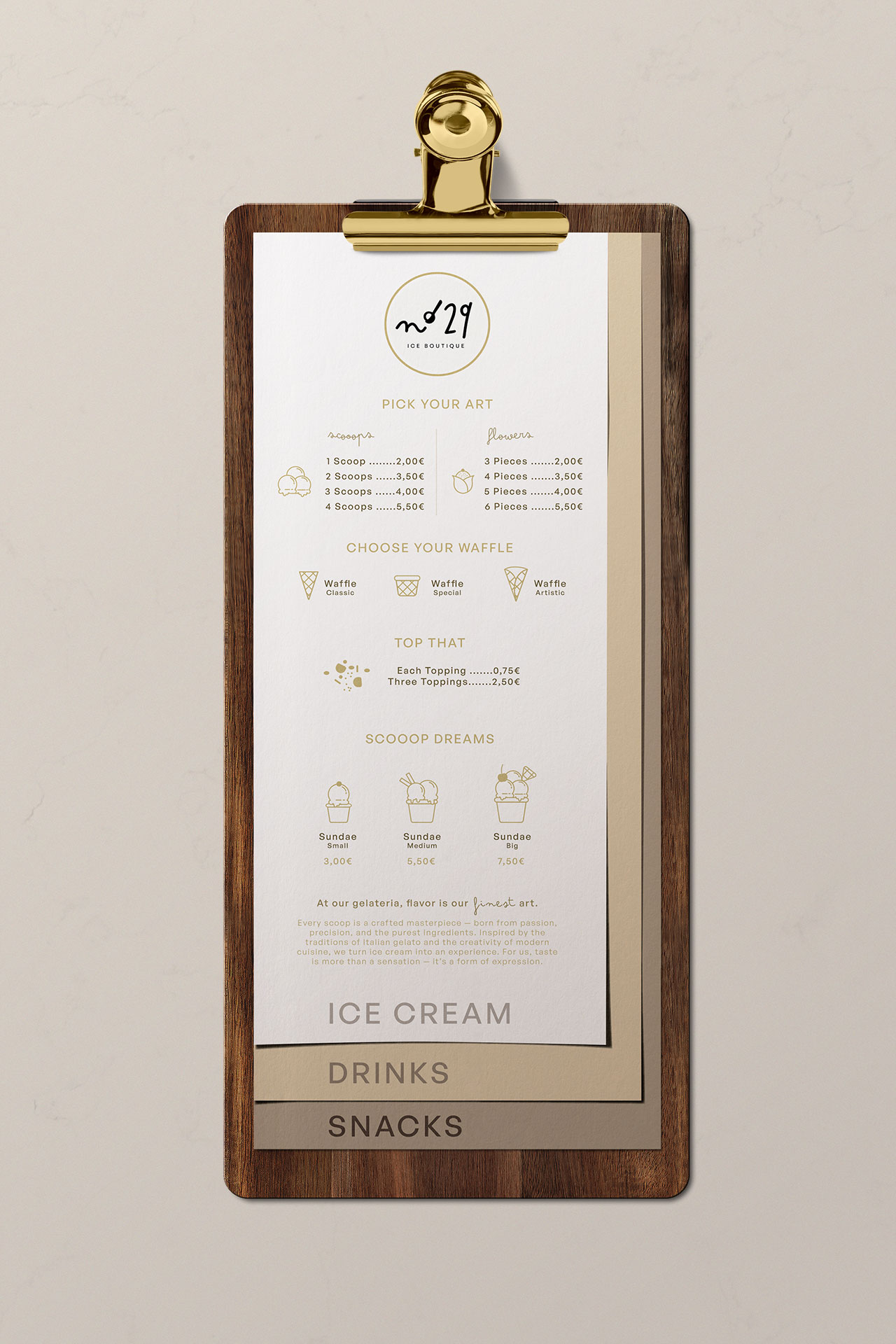 Menü mit Optionen für Eis, Getränke und Snacks.